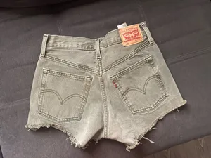 Levi’s Shorts 501 thumbnail 2