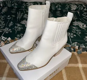 Buckle Deanna Ankle Boot thumbnail 2