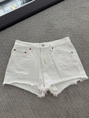Levi’s Jean Denim Shorts 501 thumbnail 3