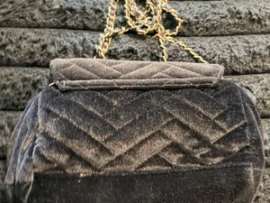 Bebe Black Quilted Velvet Crossbody Bag with Chain Strap thumbnail 5