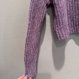 American Eagle Purple Henley Cropped Sweater XS Buttons Round Neck Casual‎ thumbnail 8