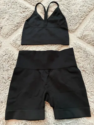 Set Active Black Set Size Small  thumbnail 2