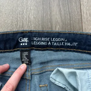 Gap High Rise Skinny Jeans thumbnail 5