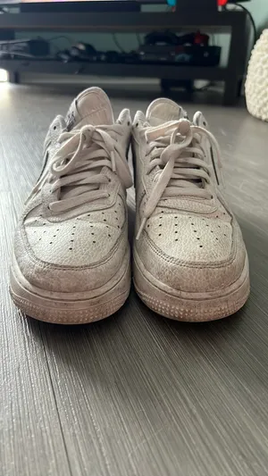 Nike Air Force 1 thumbnail 6