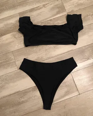 SheIn black off the shoulder bikini thumbnail 1