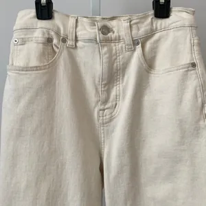 Madewell‎ sz 26 Cream 90s Straight Leg Jeans High Rise Denim Minimalist Preppy thumbnail 2