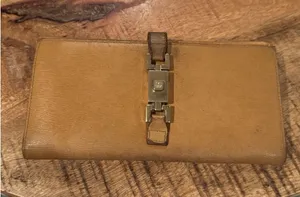 Authentic Gucci Vintage Tan Leather Clutch Wallet Jackie Clasp Italy‎ thumbnail 1