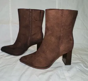 Brown Suede-Look Block Heel Ankle Boots Size 6 thumbnail 1