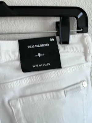 NWT 7 For All Mankind Women's Tailorless Dojo in Slim Illusion White 29 thumbnail 4