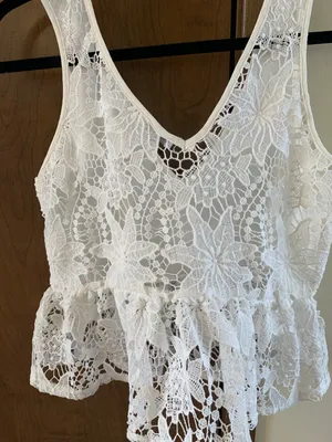 ZARA Flower Detailed Top thumbnail 3