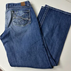 BKE Buckle Mid Rise Dark Wash Distressed Embellished Bootcut Kate Jeans Size 30 thumbnail 2
