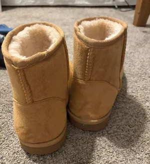 Boots Tan Size 8 thumbnail 2
