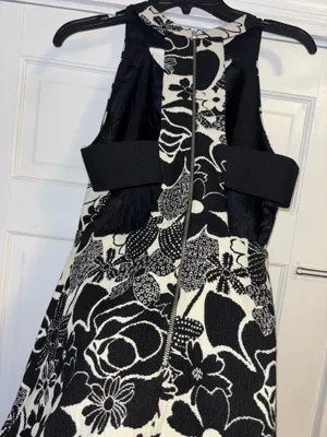 Zara Basic White Black Sleeveless Fit and Flare Dress S Floral Cut Out Back thumbnail 9