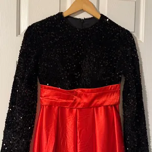 AO YAN Black Red Maxi Dress Long Sleeve Sequined Satin‎ Christmas Holiday C27 thumbnail 4