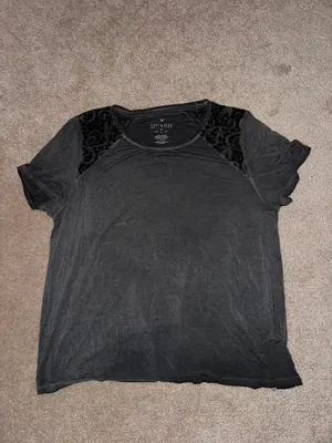 American Eagle Outfitters Soft And Sexy Tee thumbnail 1