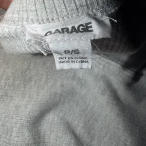 Garage grey deep v-cut cropped short sleeve shirt thumbnail 3