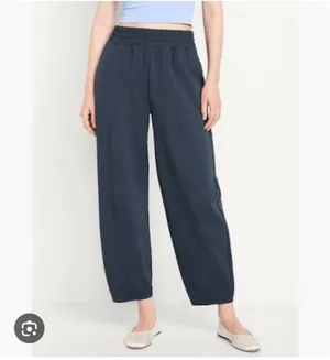 Old navy barrel leg sweatpant thumbnail 6
