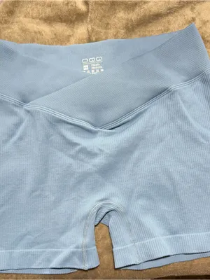 NEW OQQ High Waist Cross Over Athletic Biker Shorts thumbnail 2