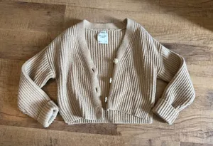 Abercrombie & Fitch Tan Ribbed V-Neck Sweater thumbnail 1