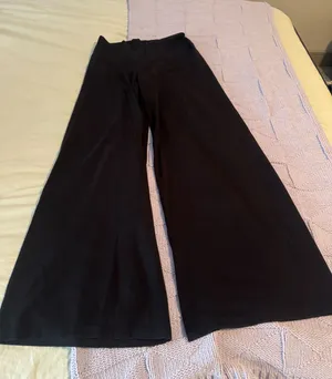 Old Navy Wide-Leg Pants thumbnail 1