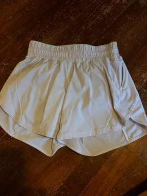 lululemon shorts size medium, very good condition thumbnail 2