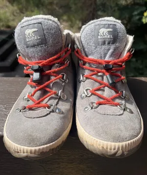 Sorel Out N About Plus Conquest Sherpa Lined Waterproof Boots Size 5 thumbnail 1