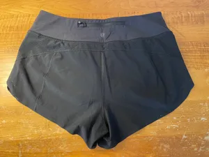 Athleta Run With It 3.5" Shorts thumbnail 2