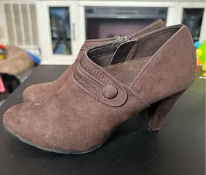 X-Appeal Brown‎ Heeled Booties in 8 thumbnail 1