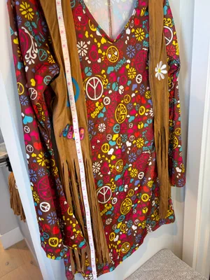 Spirit Halloween Peace and Love Hippie Adult Costume Size S/M (2-8) thumbnail 9
