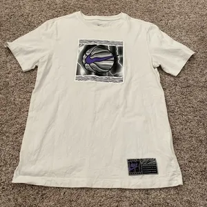 white and purple basketball tee, size small #basketball thumbnail 1