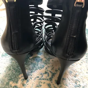 Steve Madden‎ Heels thumbnail 3