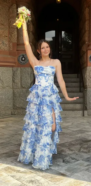 Windsor Prom Dress Blue thumbnail 1