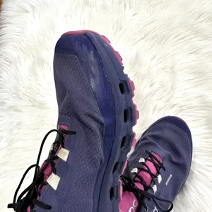 On Cloudvista Flint/Acai Waterproof Running Shoes Sz 10.5 thumbnail 10