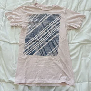 Womens Size Small Short‎ Sleeve T-Shirt Tee Pink Tropical 100% Cotton Classic thumbnail 1