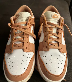 Nike Women’s Dunk Low thumbnail 3