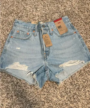 Levi’s 501 Shorts High-Rise thumbnail 1