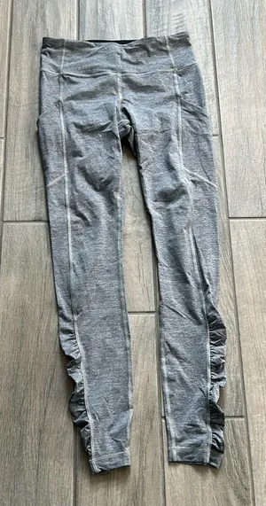 Lululemon gray leggings thumbnail 1