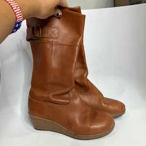 Crocs A-Leigh wedge boots tan casual‎ trendy neutral comfort shoe women size 7.5 thumbnail 5