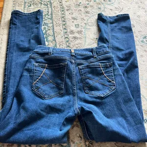 Ariat Perfect Rise Straight Leg Jeans thumbnail 6
