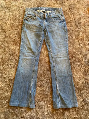 Y2K Amethyst Low rise Jeans Junior's Light Wash Blue Flare Denim Size 5 Bootcut thumbnail 1
