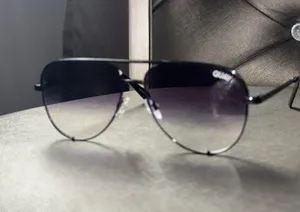 Quay Australia Sunglasses thumbnail 1