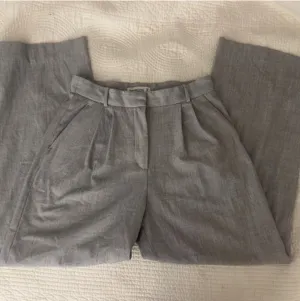 Abercrombie Sloan Tailored Pants thumbnail 1