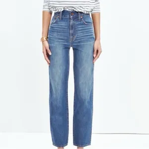 Madewell Westside Relaxed Straight Leg Jeans - Size 25 thumbnail 11