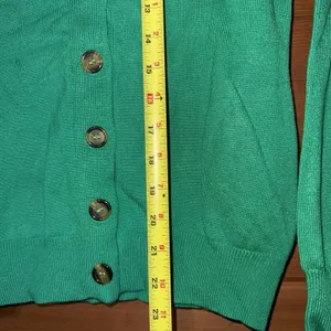 Source Unknown Women's Green Button Front Cardigan Long Sleeve Size Small thumbnail 5
