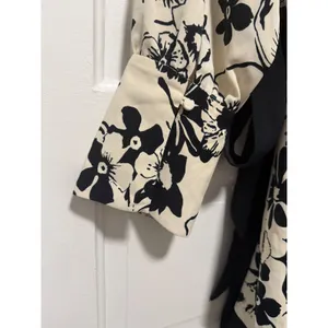 Abercrombie & Fitch Womens Black Cream Floral Wrap Mini Dress Long‎ Sleeve thumbnail 5