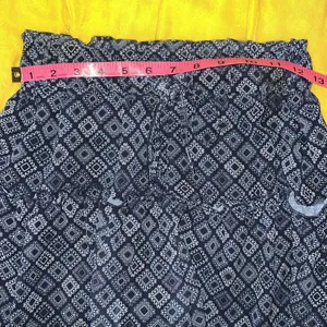 Kendall + Kylie Size XS Ruffled Boho Skort thumbnail 10