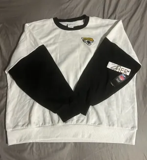 NFL White and Black Jacksonville Jaguars Crewneck Sweatshirt Size XXL thumbnail 1