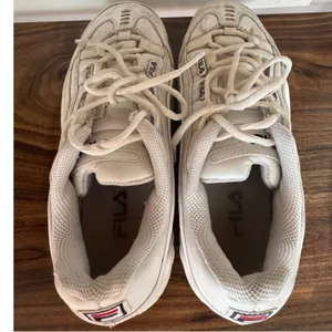 Y2K Vintage Fila 2002 Womens White Chunky Leather Lace up Sneaker sz 7 90s thumbnail 3