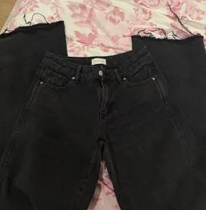 PacSun Casey Low-Rise Baggy Jeans thumbnail 3