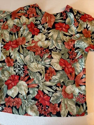 Vintage Baroness Button-Shoulder Tropical Floral Tunic - Black with Red & Green thumbnail 8